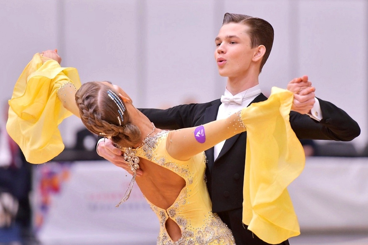 Белозерцев Андрей бально спортивные танцы